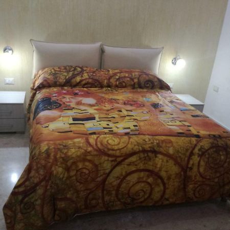Casa Vacanze Liberty Ликата Экстерьер фото